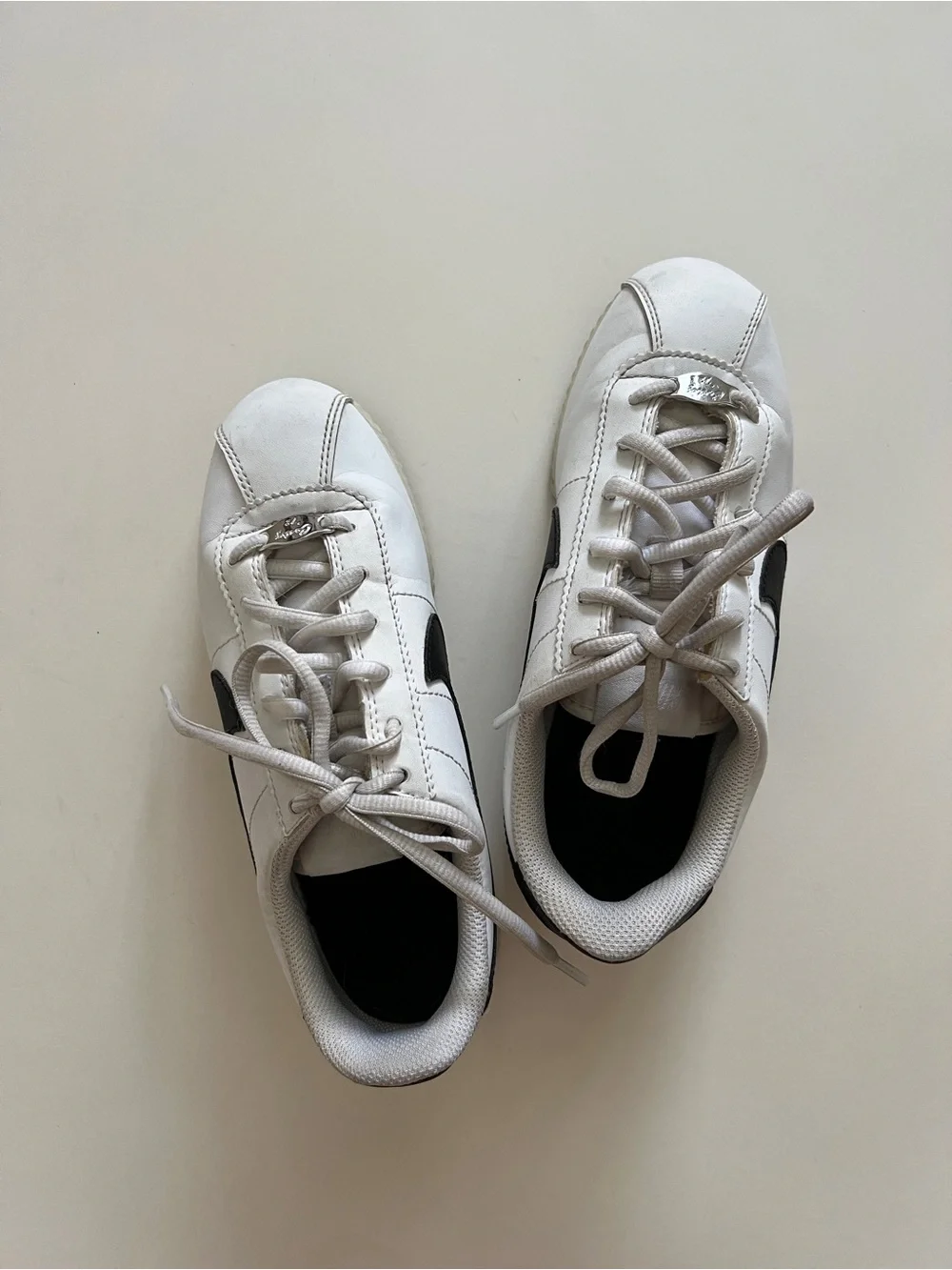Kids Nike Cortez / Size 3.5